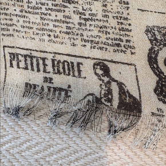 Vintage Newspaper Print Scarf - Picture 8 of 8